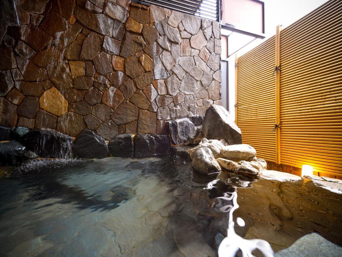 Apa Hotel Komatsu Grand Exteriör bild